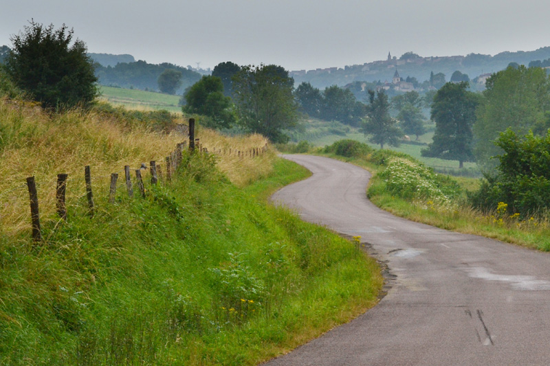 La route aux deux clochers.jpg