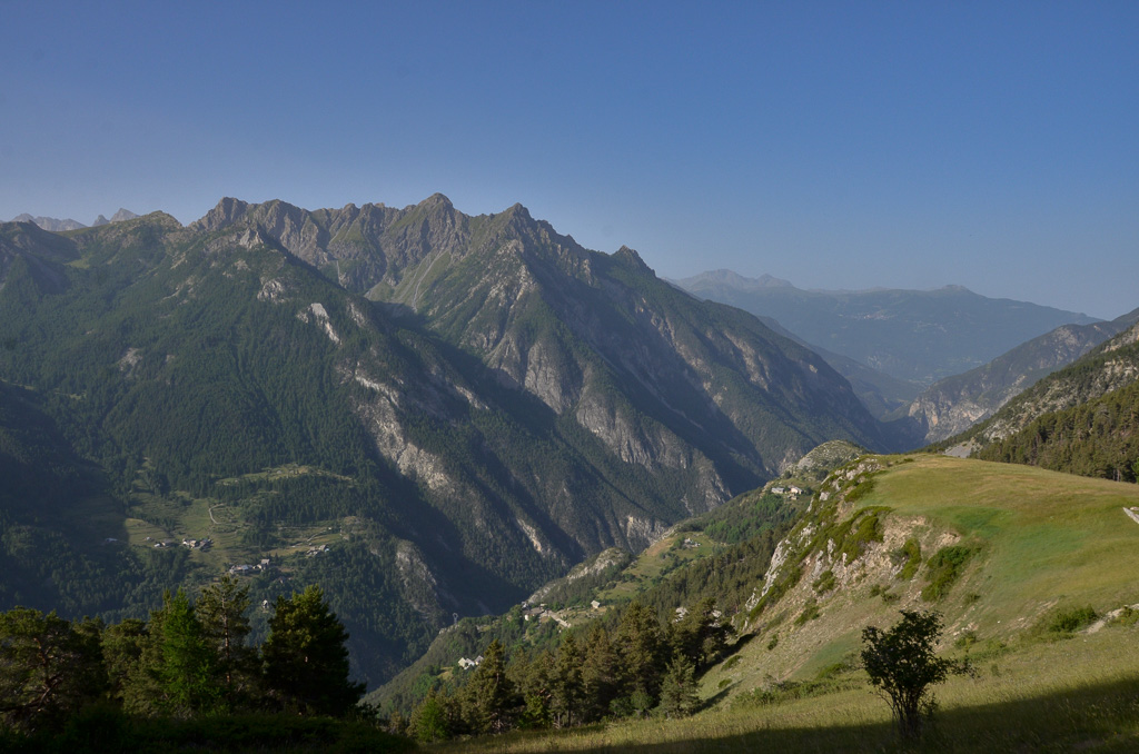 Montée à Furfande par Le Queyron -0-.jpg