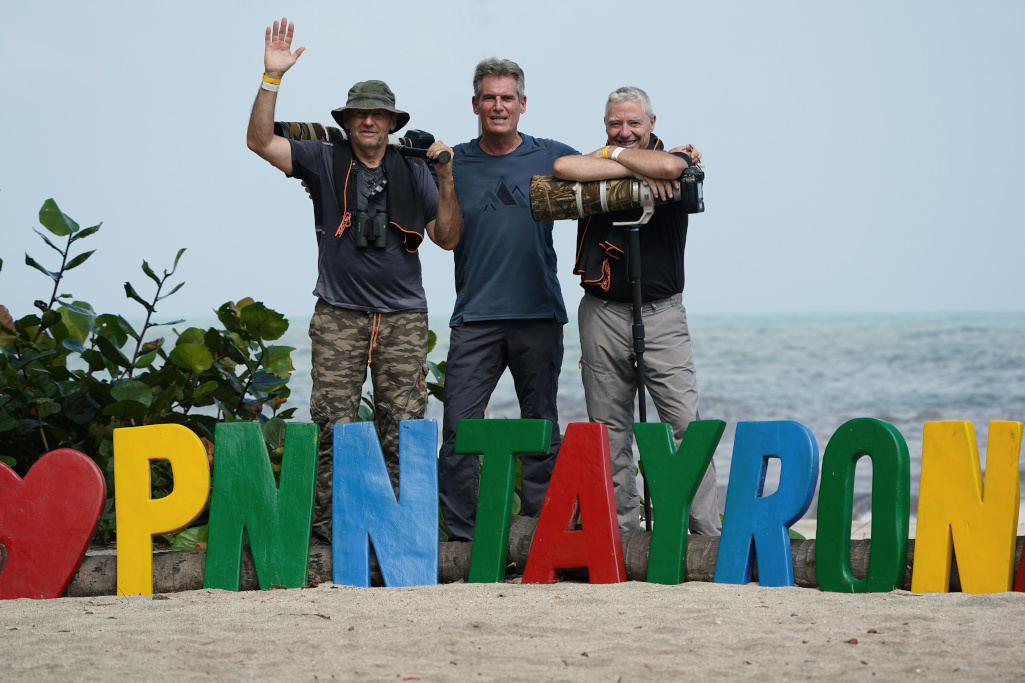 192-Le trio sur la plage de Tayrona.JPG