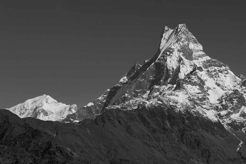 Annapurna II - Machapuchare I&N.jpg