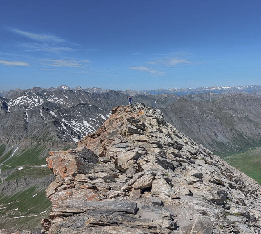 -55 ter- Montée du pain de sucre 3208m (1).jpg